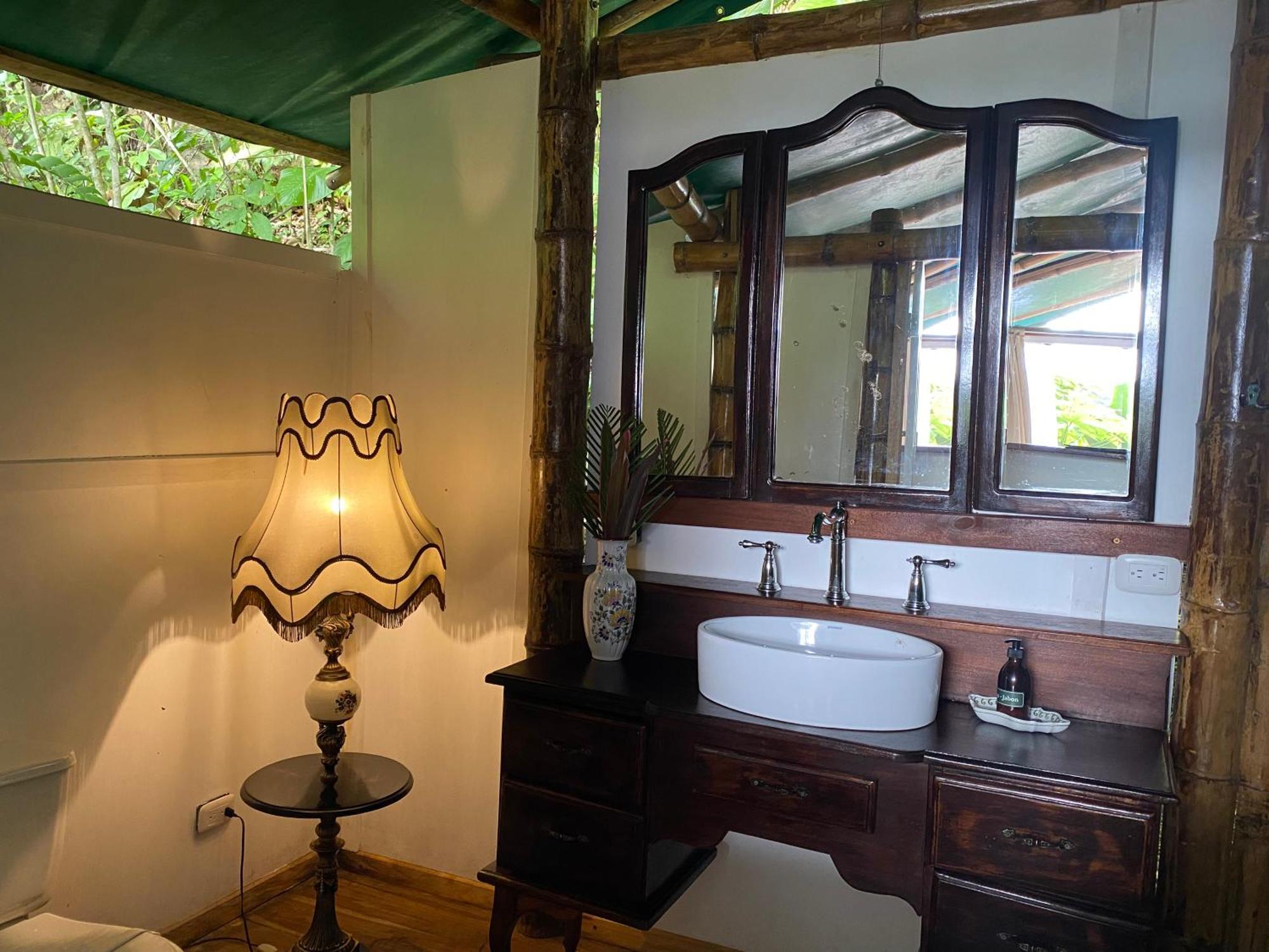 Colina Secreta - Glamping And Villas Puerto Viejo de Talamanca Екстер'єр фото