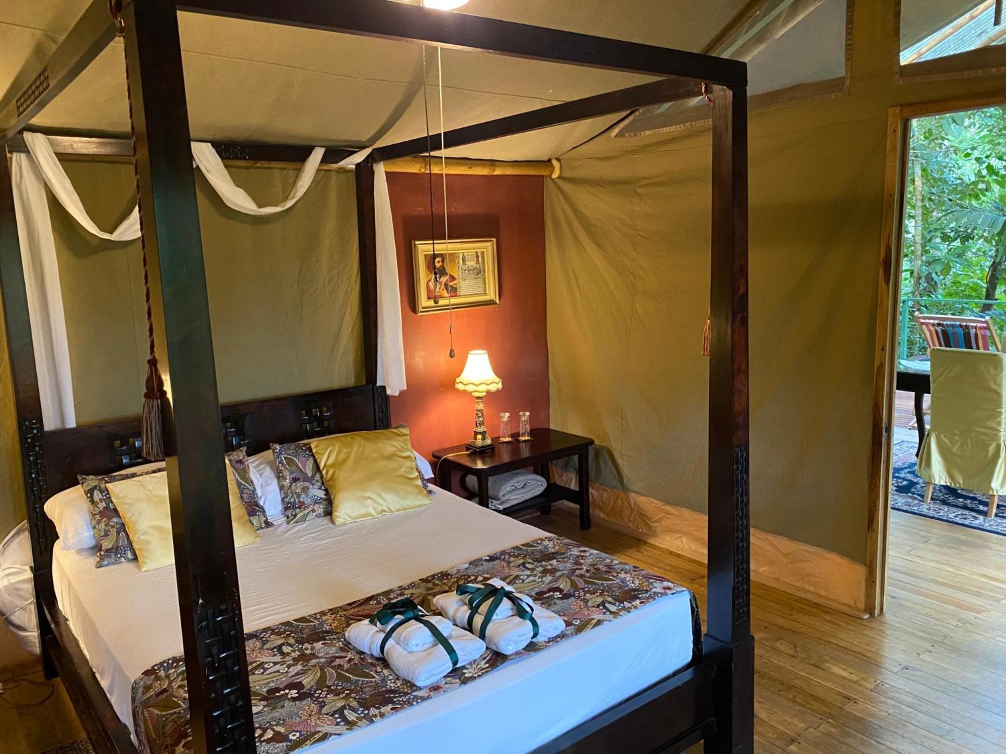 Colina Secreta - Glamping And Villas Puerto Viejo de Talamanca Екстер'єр фото